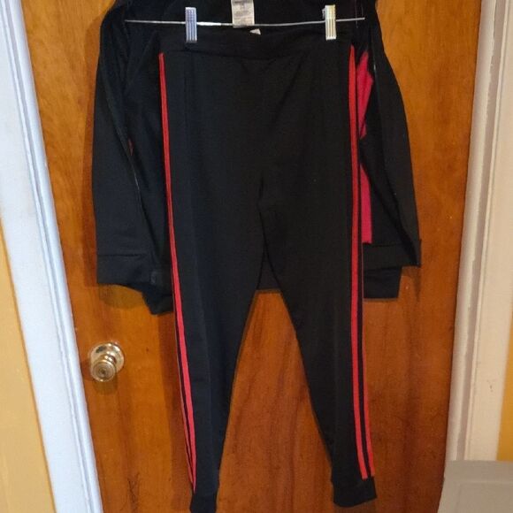 Girl Adidas Black and Pink Athletic Set - Picture 4 of 4